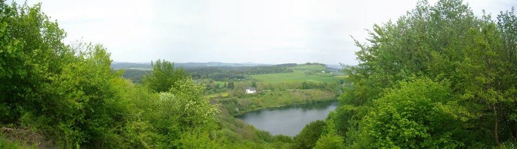 Weinfelder Maar by Heike Fröhlich