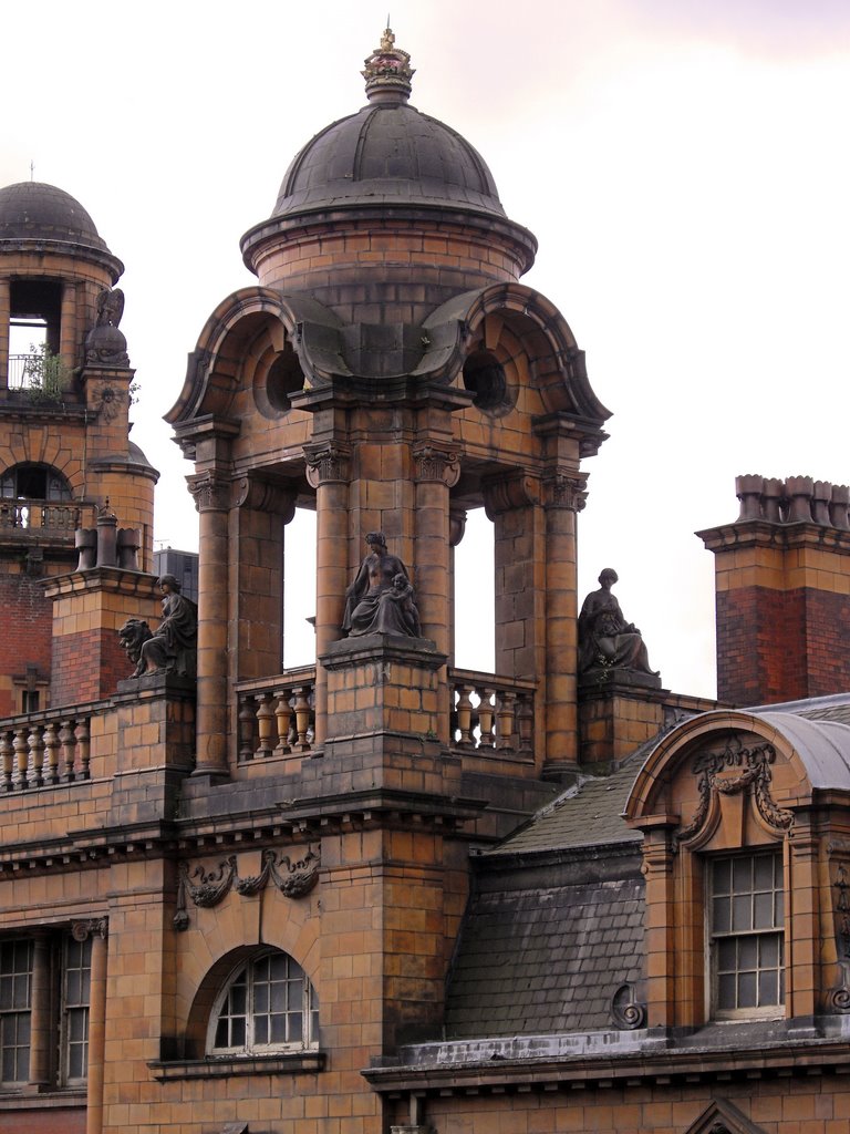 The old Fire House on London Road by Andrew Lane