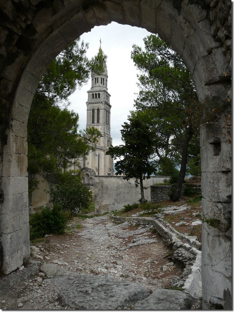 Notre Dame de Beauregard, F by roland.fr