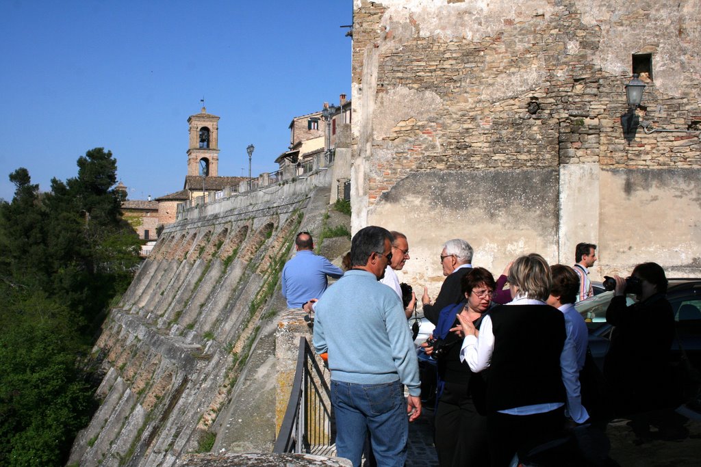 MARCHE - Balcone sulle mura di Maiolati-Spontini by Dancos