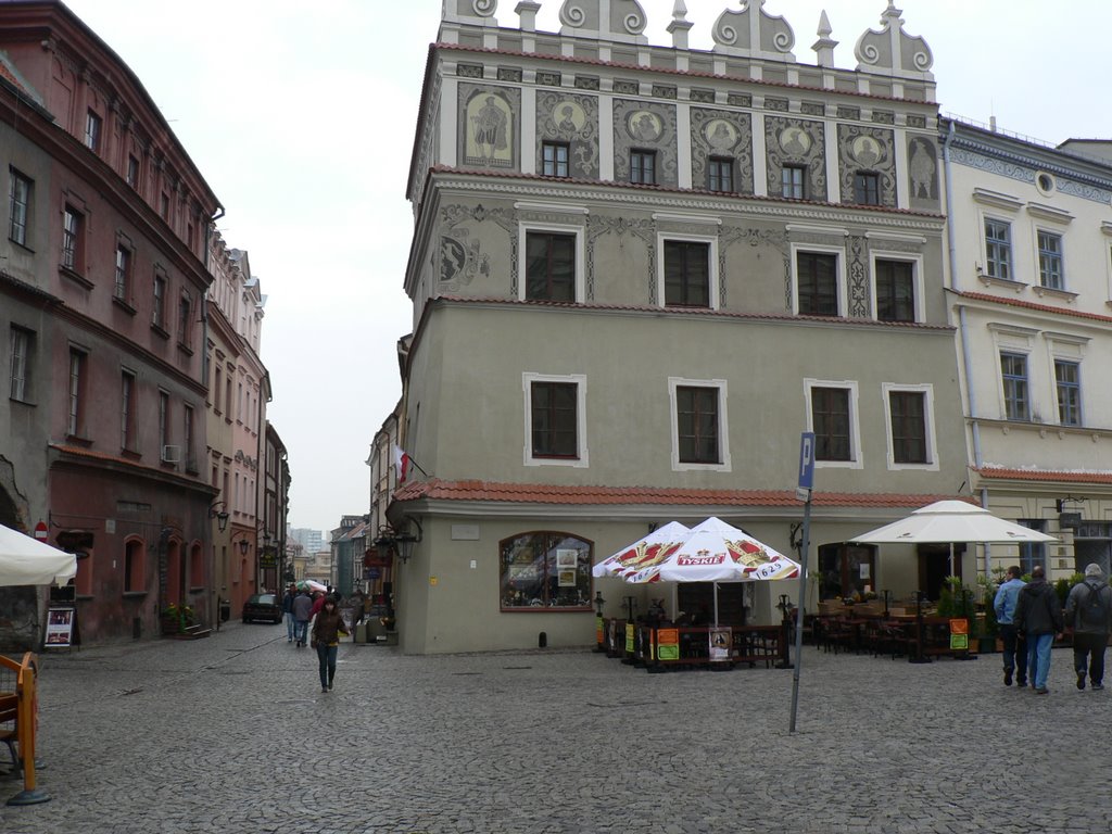 Lublin, kamienice na starówce by Pawel Klobukowski