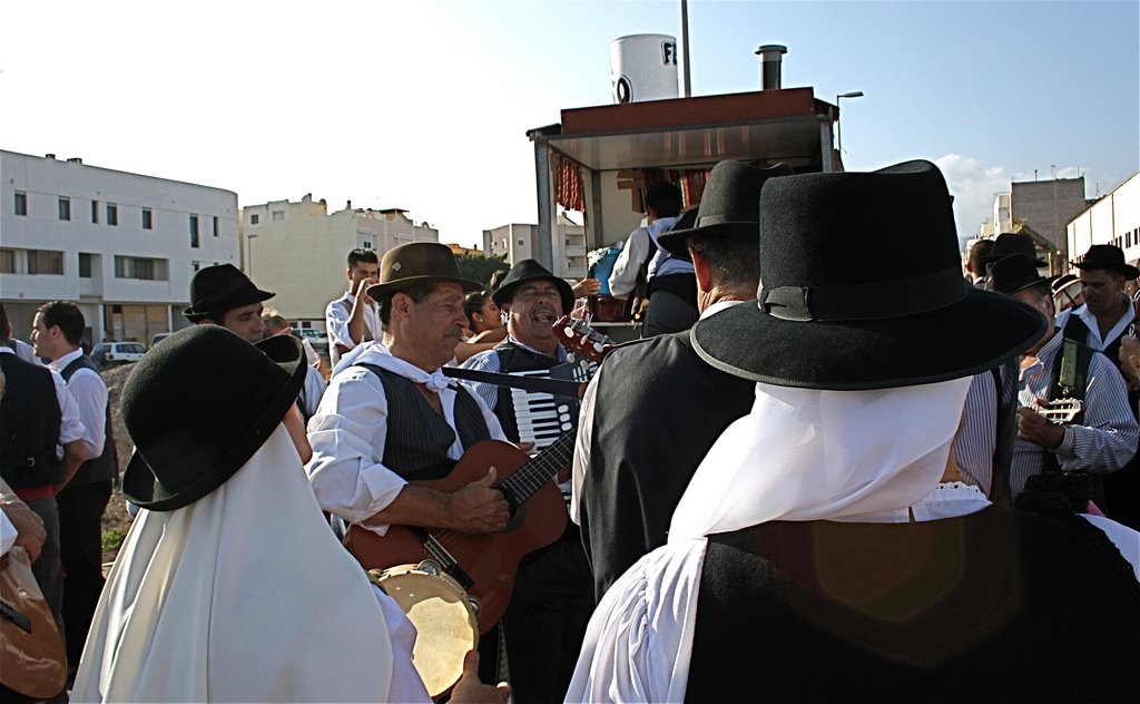 El Tablero de Maspalomas:LA FIESTA by Antonio Guillen