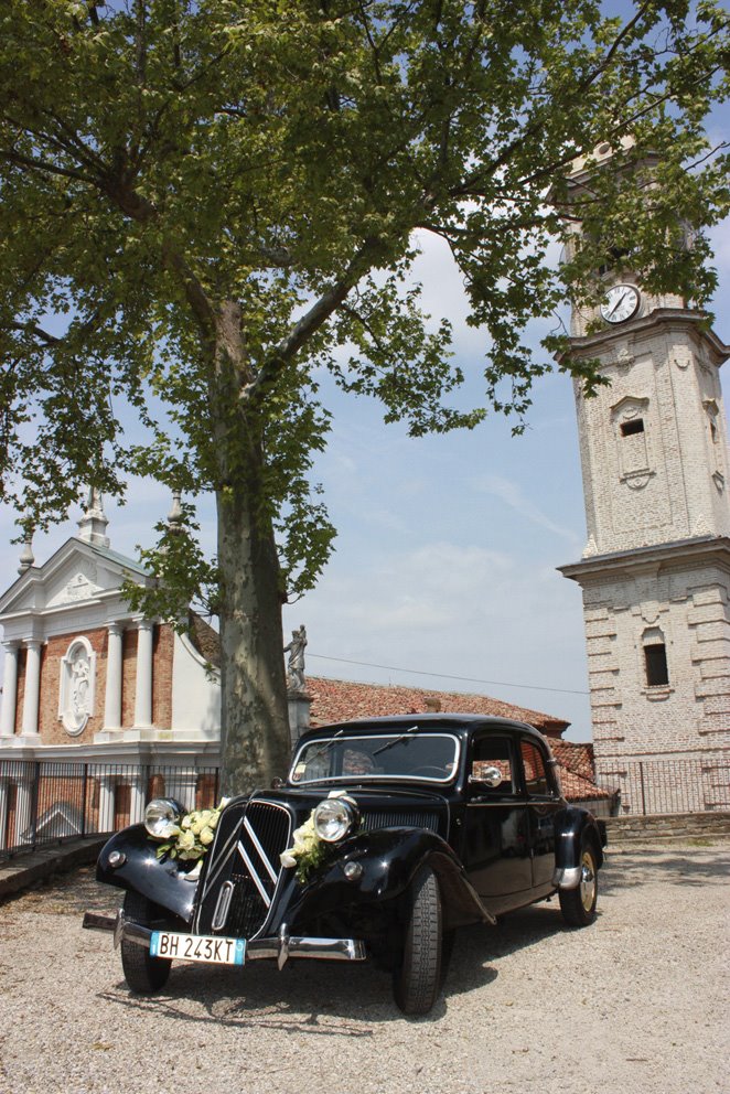 Citroen Avant (1 0f 2), Mango, Langhe maggio 2009 by Marco Ferrari