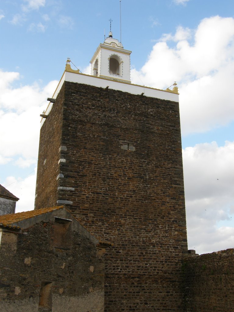 Torre de Menagem (vista sul) by Luís Seixas