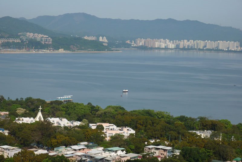 A view of Tolo Harbour from Monte Vista 由翠擁華庭遠眺吐露港 by APYL