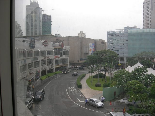 View From Hard Rock Cafe - Makati by Richard.Webster