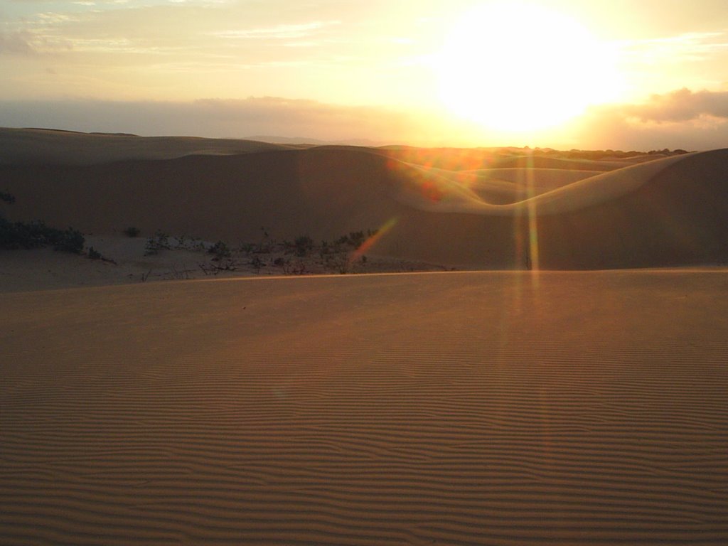 Amanecer en Los Medanos de Coro by gtakashi