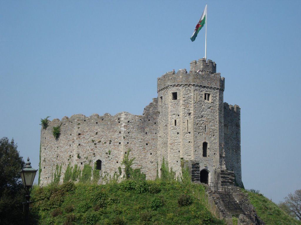 Cardiff Castle - © Émerson-V by Émerson-V