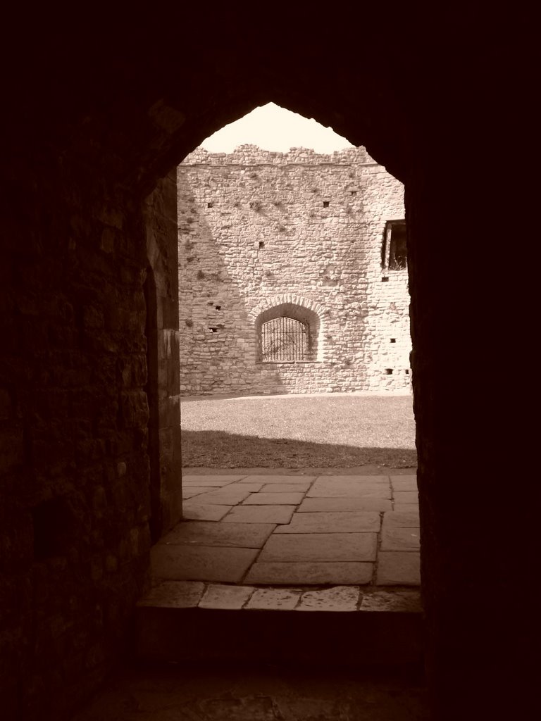 Inside Cardiff Castle - © Émerson-V by Émerson-V