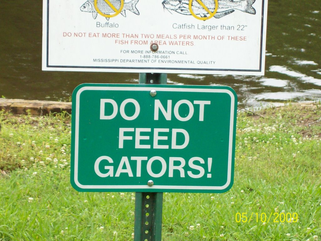 Do Not Feed Gators, Leroy Percy State Park, Mississippi by shawnb1