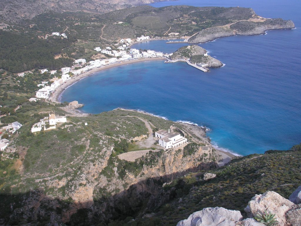 Castle of kythira..greece by YIANNIS TSIKALAS