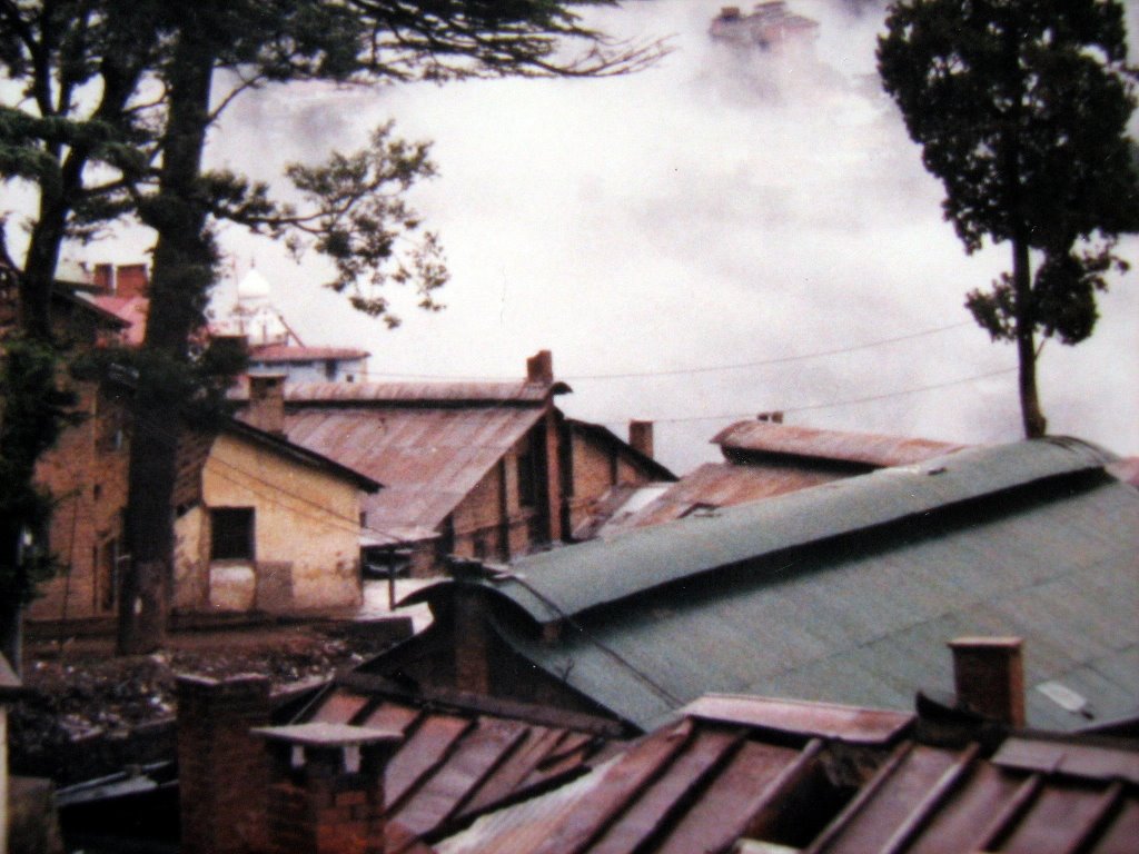 Houses in Simla, Himachal Pradesh, India by Hemant Shesh