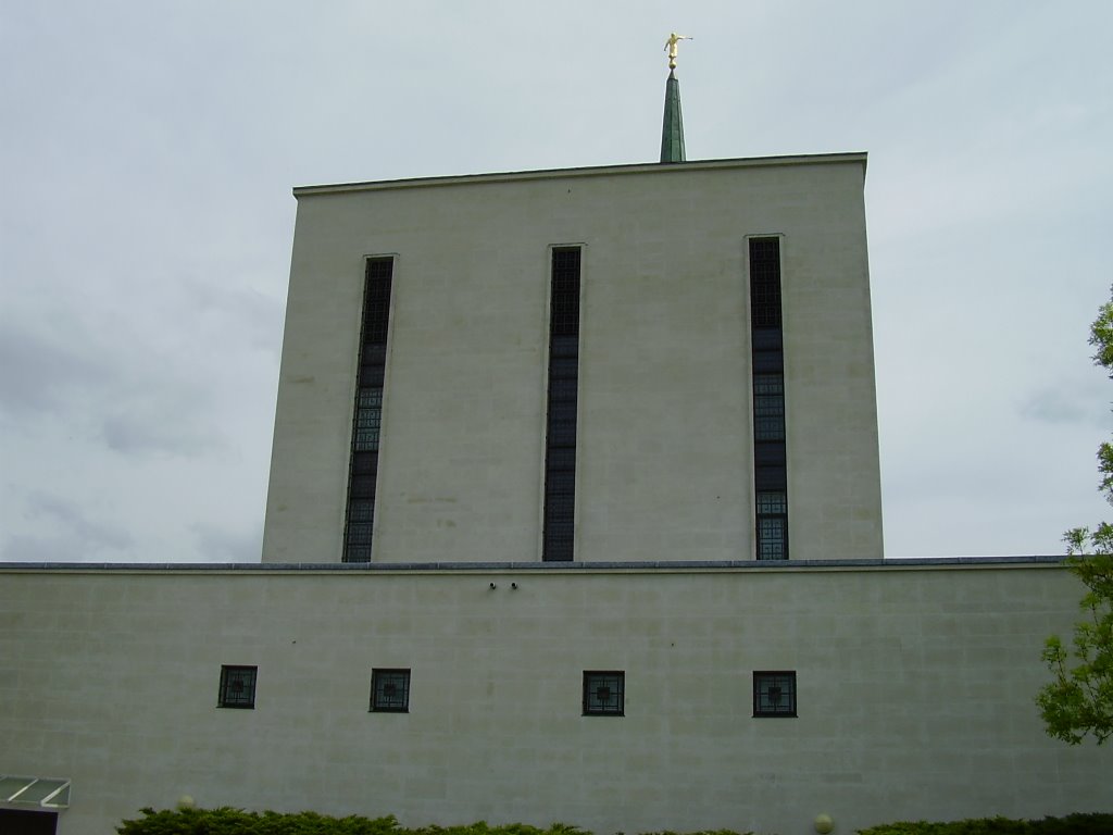 London England Temple, rear view by mattbembridge