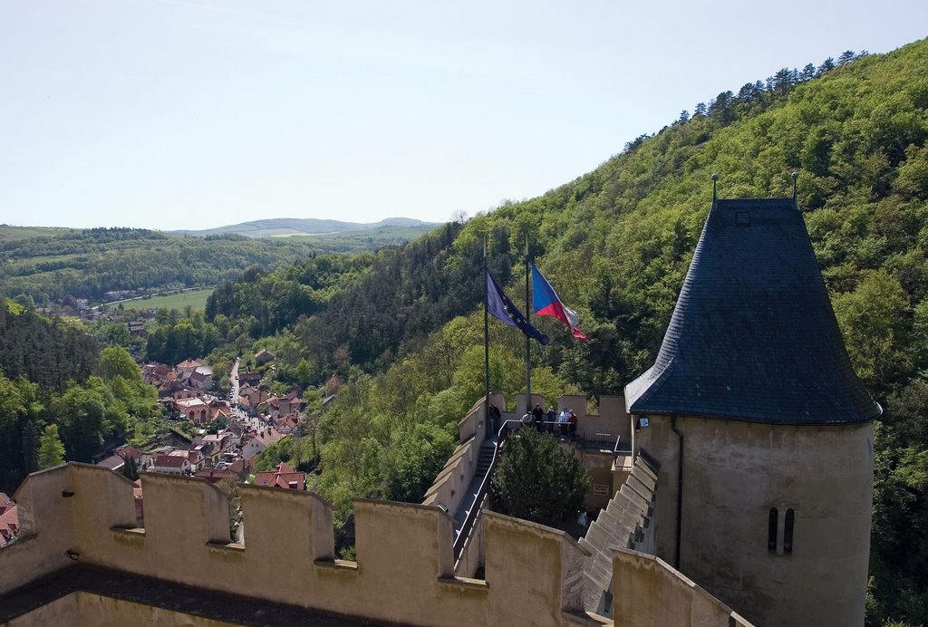 Karlstejn, Czech Republic by Sergey Ashmarin