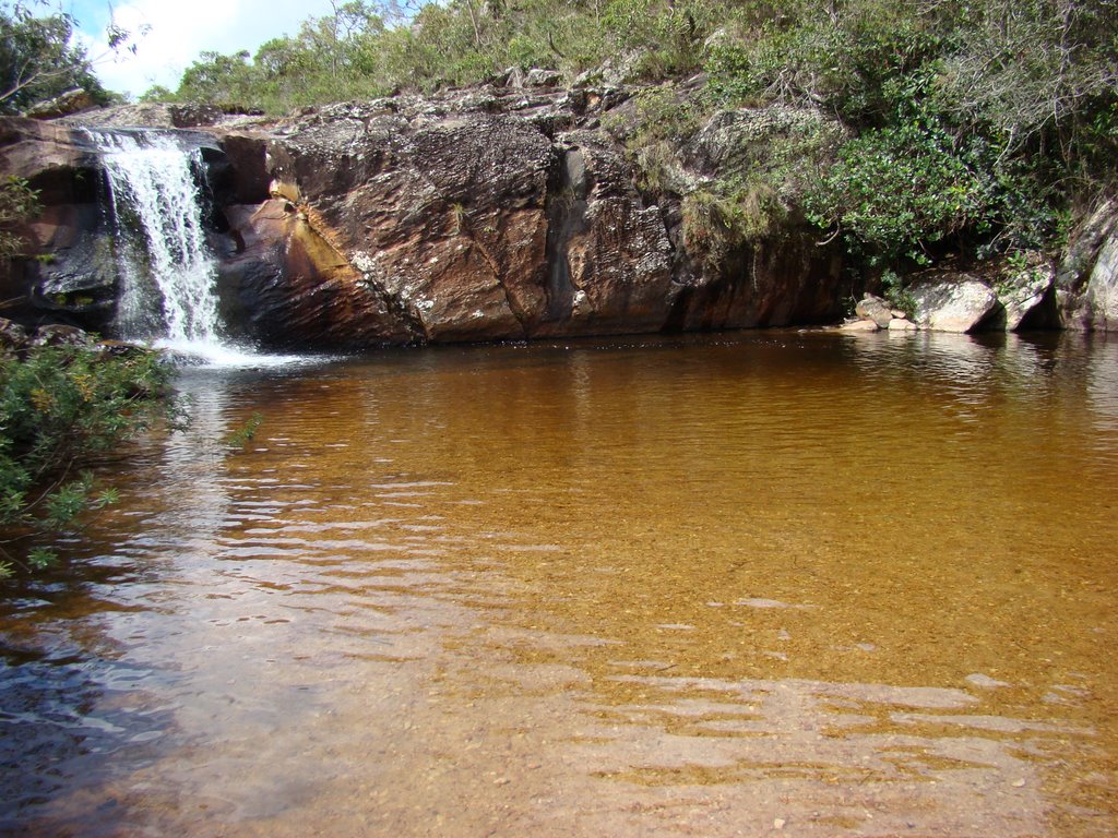 Cachoeira do Carijó by Carmoro