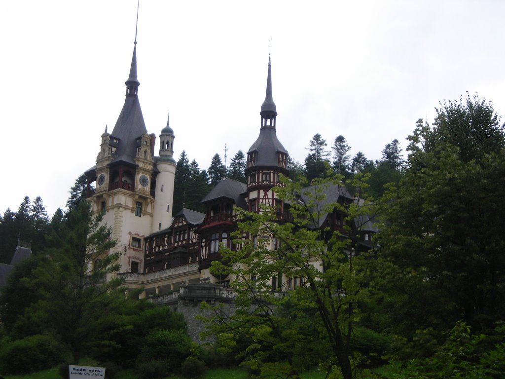 Castillo de Peles en Sinaia. Segundo viaje en solitario a Rumania y Tercer Viaje al país. Agosto de 2006 by viajeroandaluz