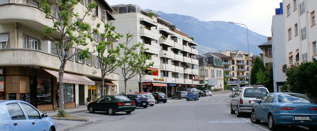 Route de Sion, Sierre by Scoub