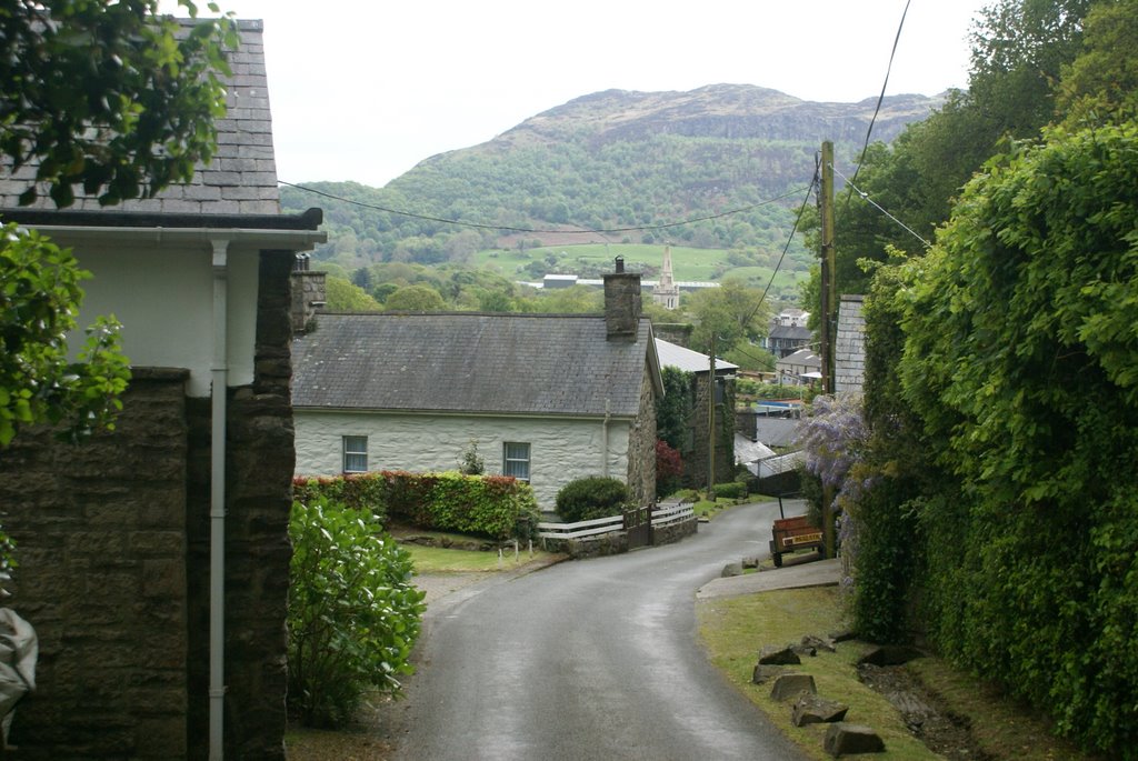 Down hill view, Tremadoc by Bigdutchman