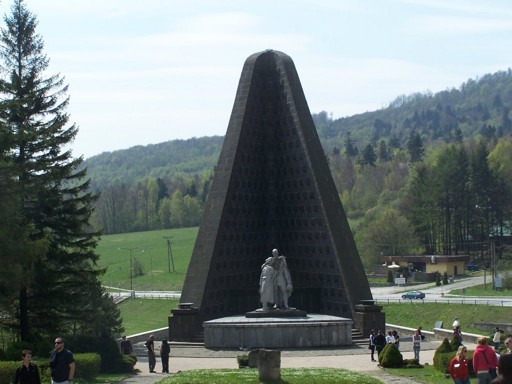 Dukla monument by Bibiana Papp