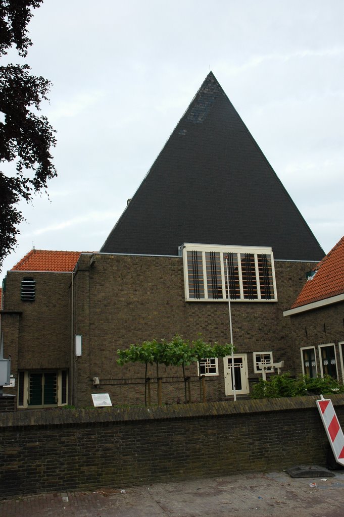 Doopsgezinde kerk by Rokus C