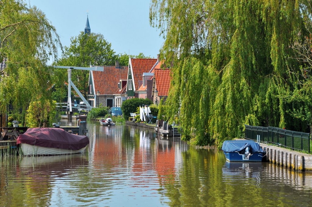 De Rijp - View at the Ring Canal by Ria Maat