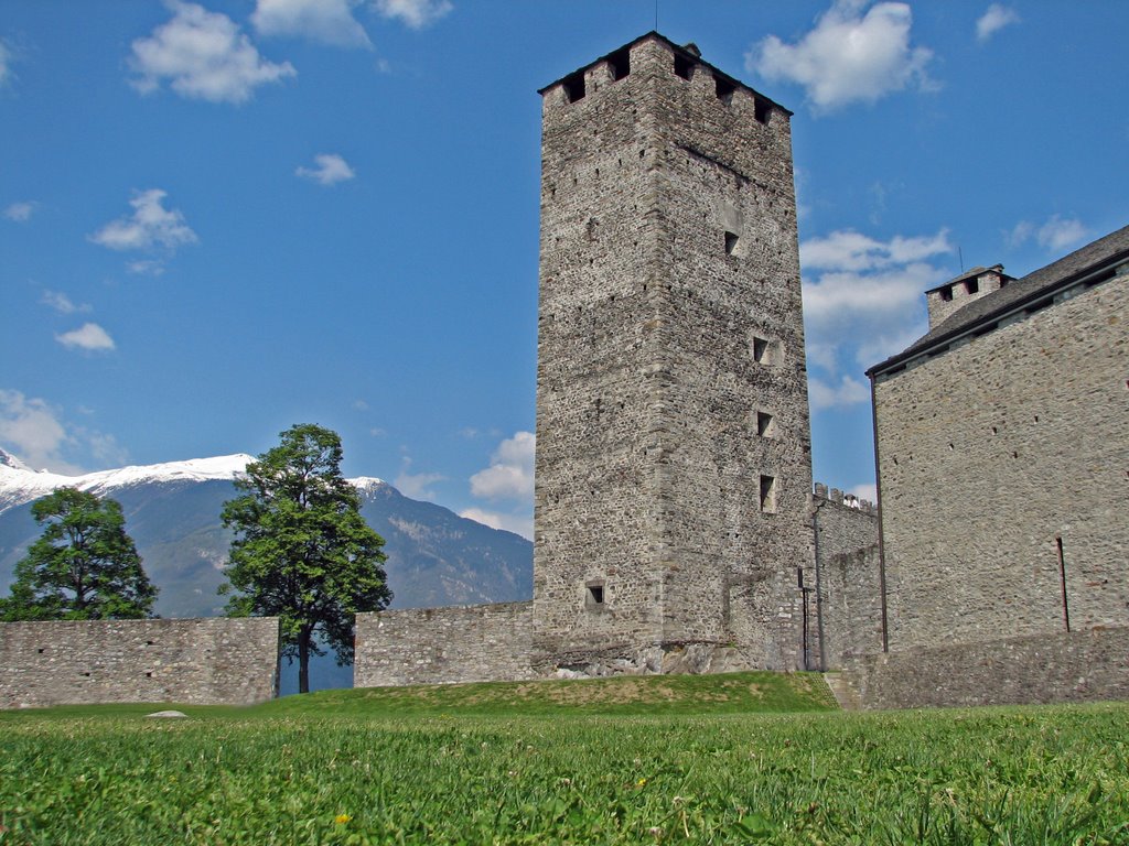 Torre nera Castelgrande by -Sergio-