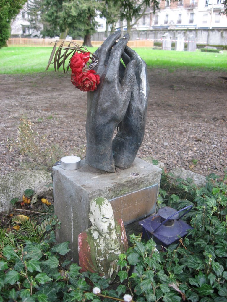 Cementerio de los reyes de Plainpalais - Ginebra. Francois Simon (1917-1982) by Ramiro García