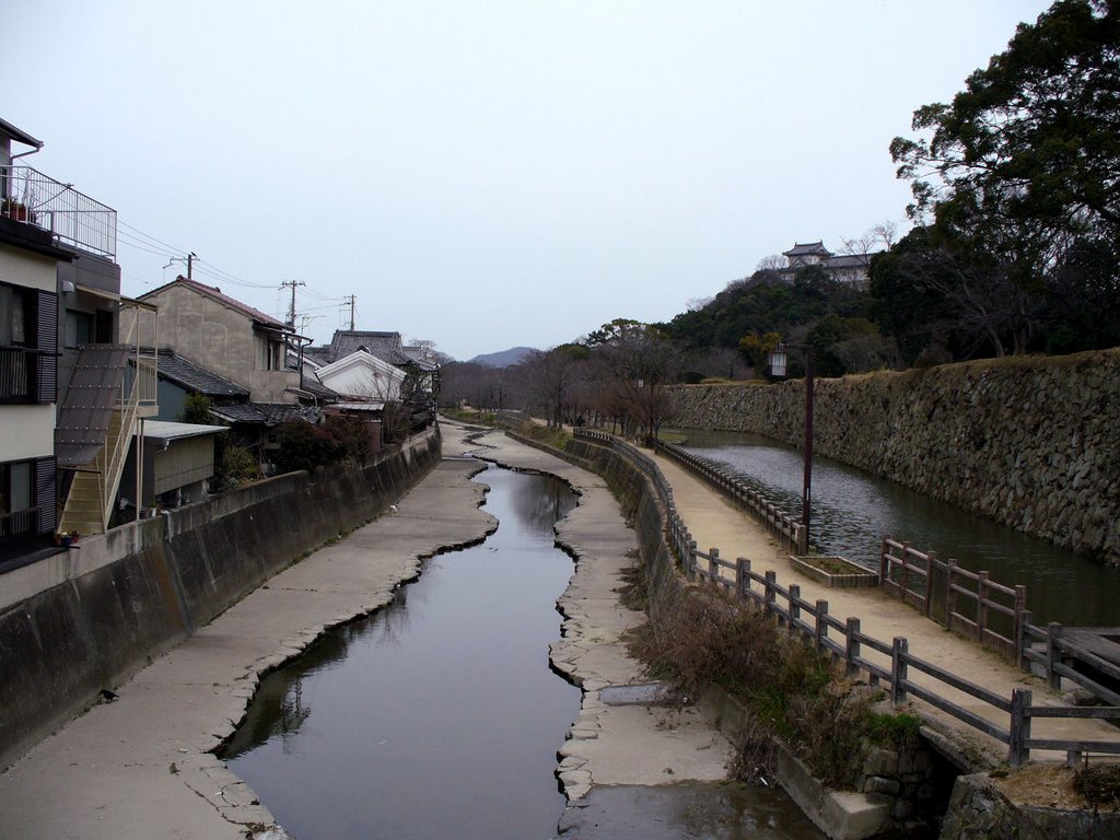 Himeji Castle back street (姫路城近辺) by heptal