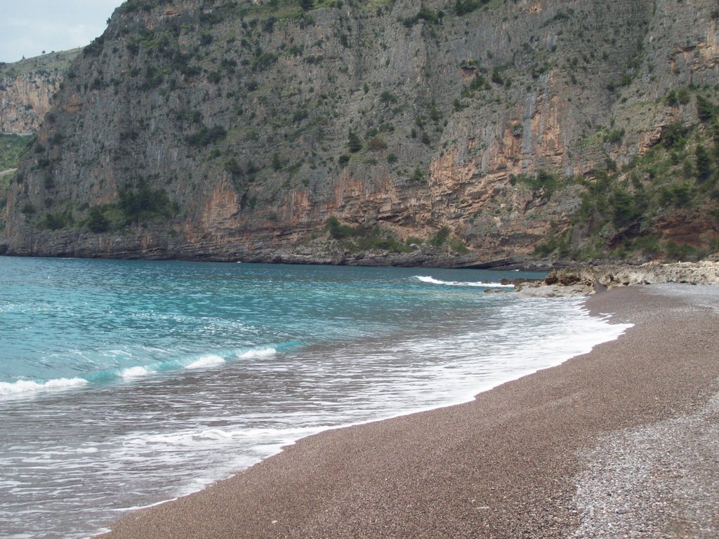 Spiaggia di Acquafredda (PZ) by SANDRO CUOZZO