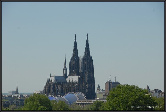 Kölner Dom by Sven Rumbler