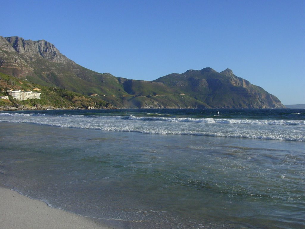 Houtbay Beach by tsalanang