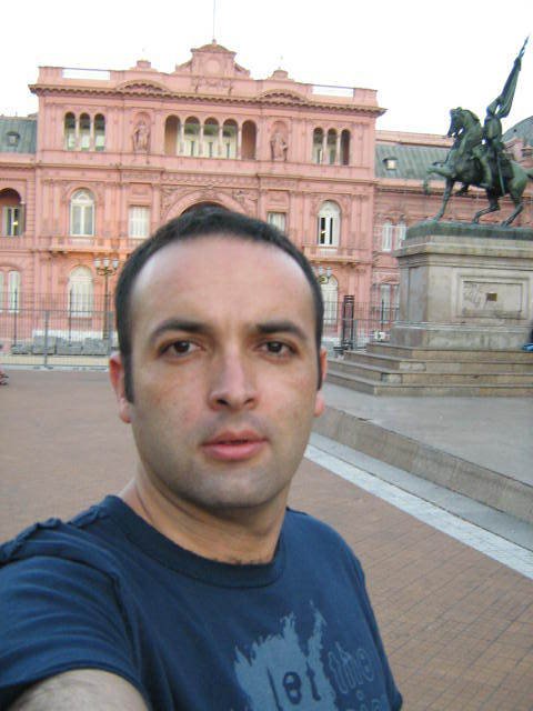 Luis en Casa Rosada by Luis Galaz