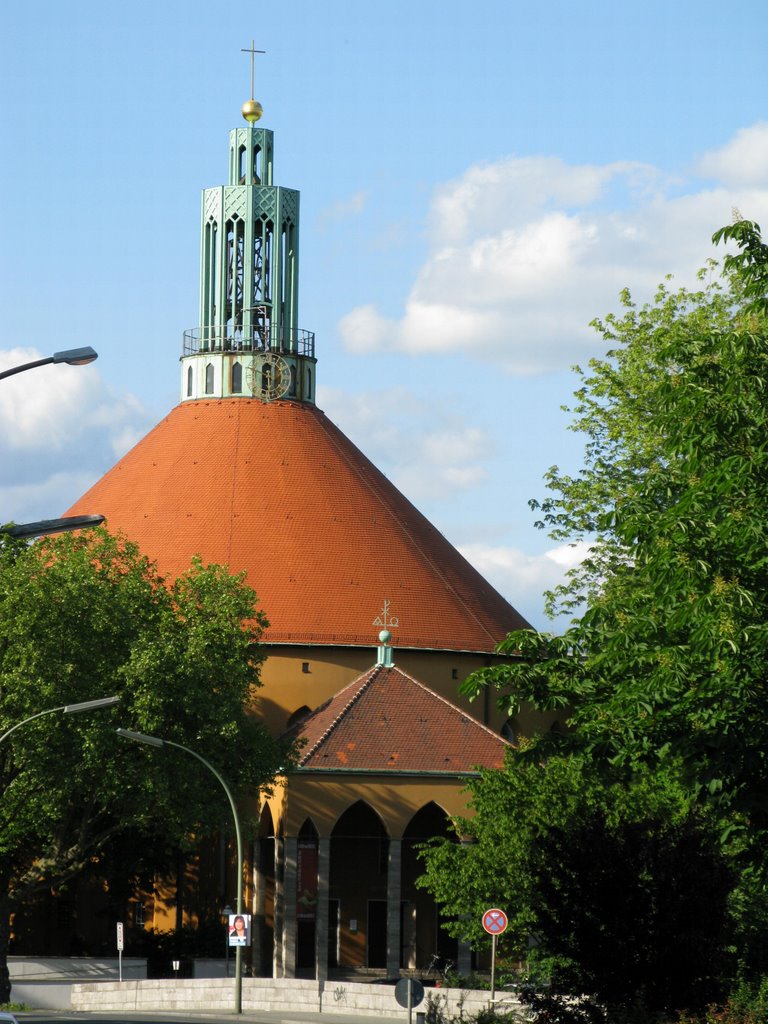 Kirche auf dem Tempelhofer Feld by Michasch1972