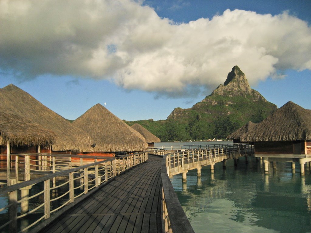 Good Morning, Bora Bora: Intercontinental Resort & Thalasso Spa by nixonchase.com