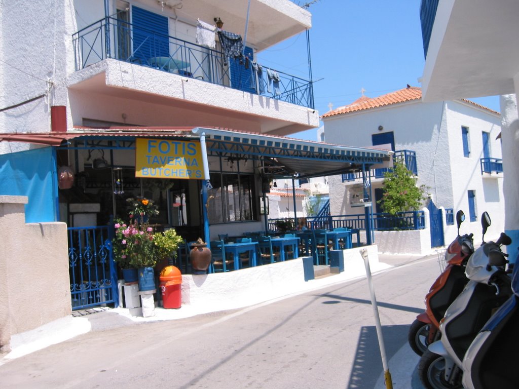 Fotis Taverna by gilly242