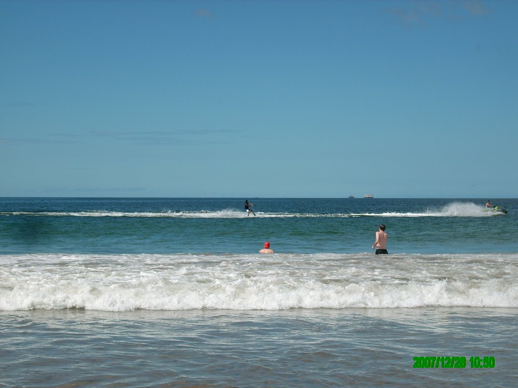 Playa Flamingo, Costa Rica by Magaly Rojas Méndez