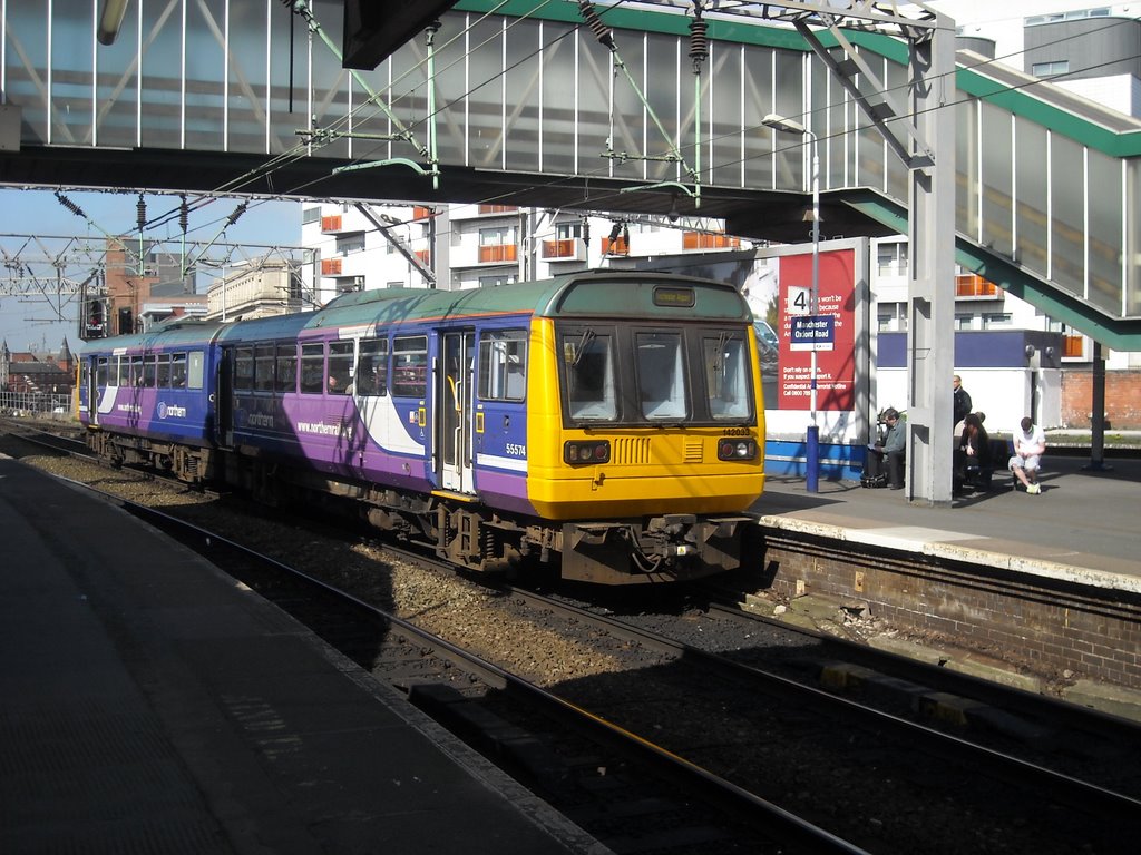 Manchester Oxford Road Station by WythenshaweMike