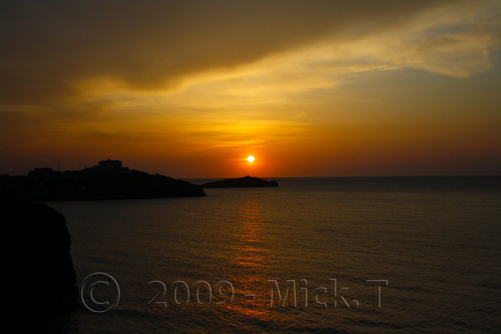 Sunset over Towan Head 2 by Mick. T