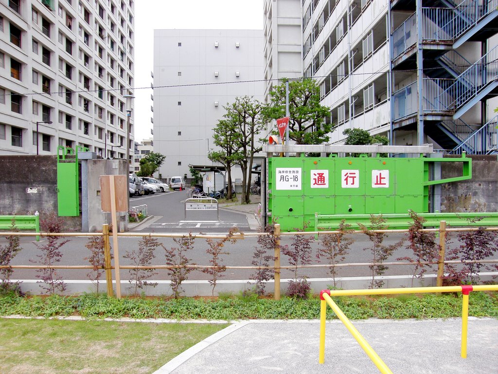 Tsuki_G18 sluice gate by washu