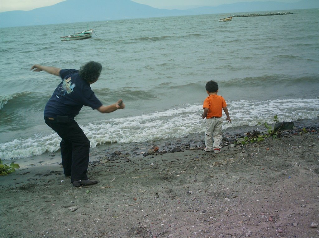 Chapala Centro, 45900 Chapala, Jal., Mexico by Luis C  Garcia