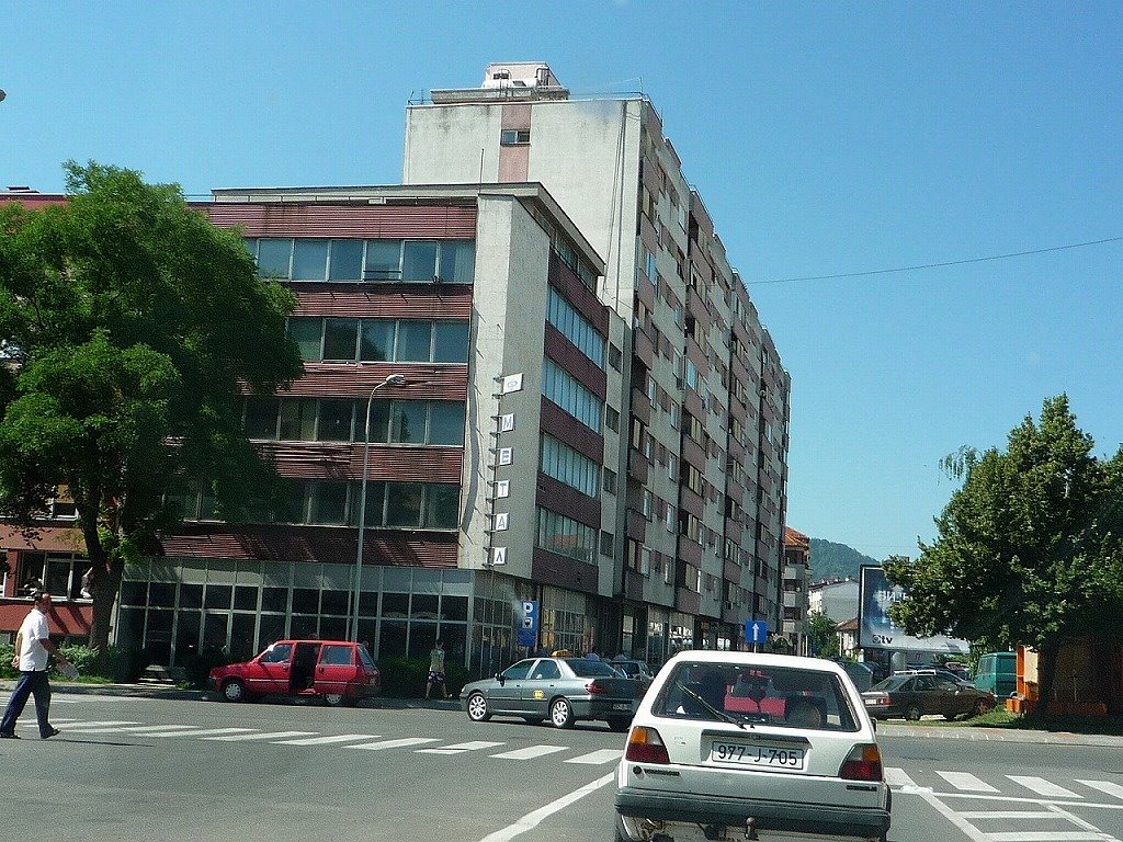 バニャルカ Banja Luka, 2008 by elkhorn.jp