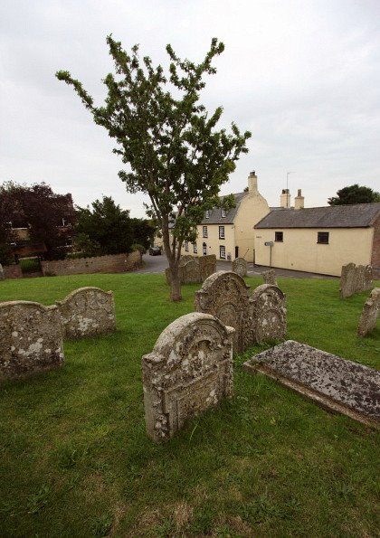 Churchyard, Sutton, Ely by Freddie Perez