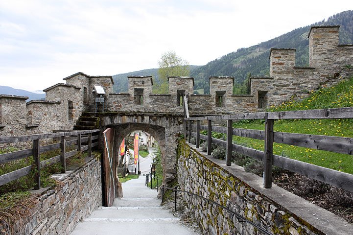 Burg Mauterndorf by maj-4