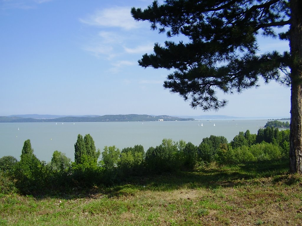 Balatonföldvári látkép - A view of Balaton by LackoMacko