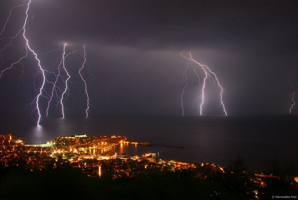 Thunderstorm Night View by airliner