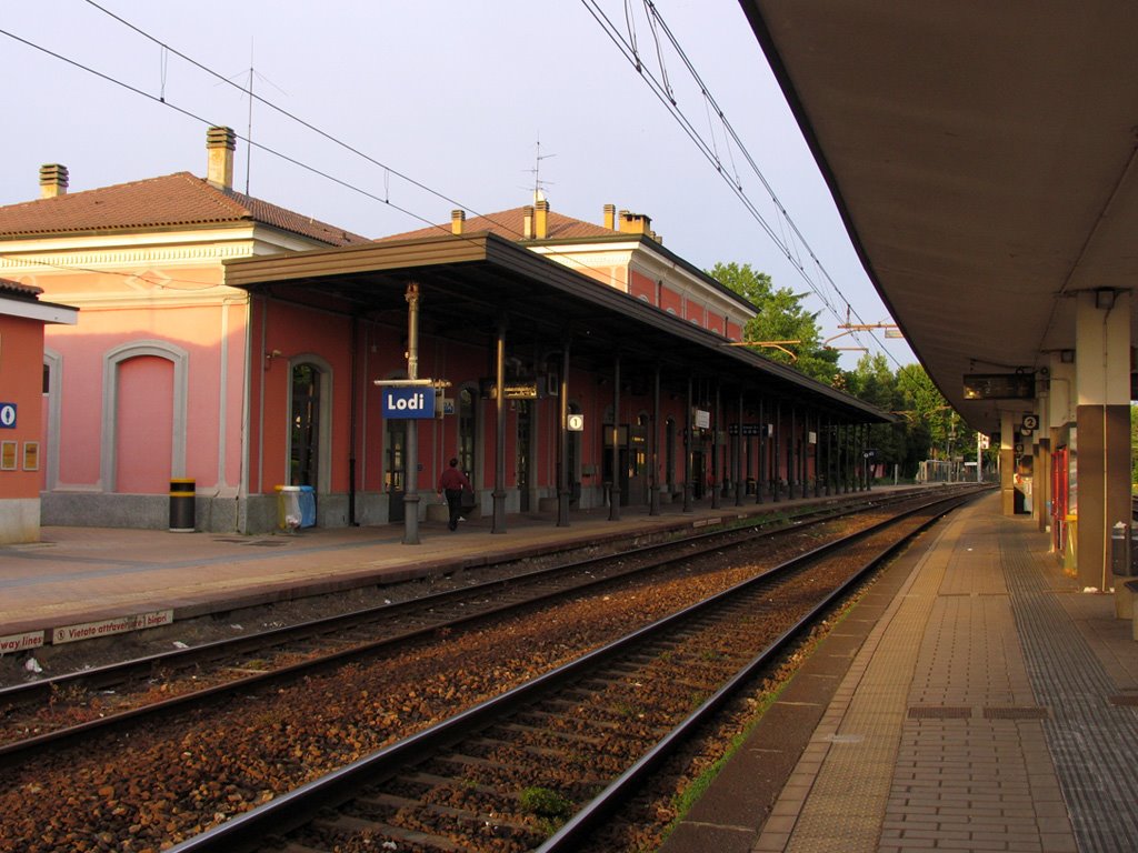 Stazione Lodi 05/2009 by adirricor