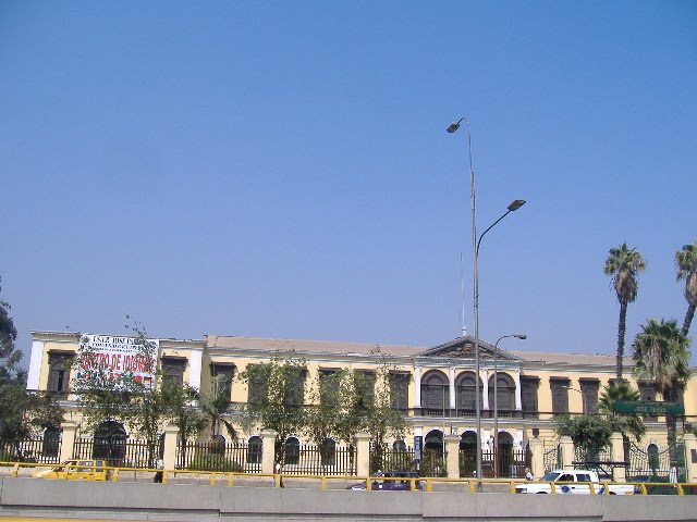 Politécnico Nacional, Av. Grau 6, Cercado de Lima by irenelilay