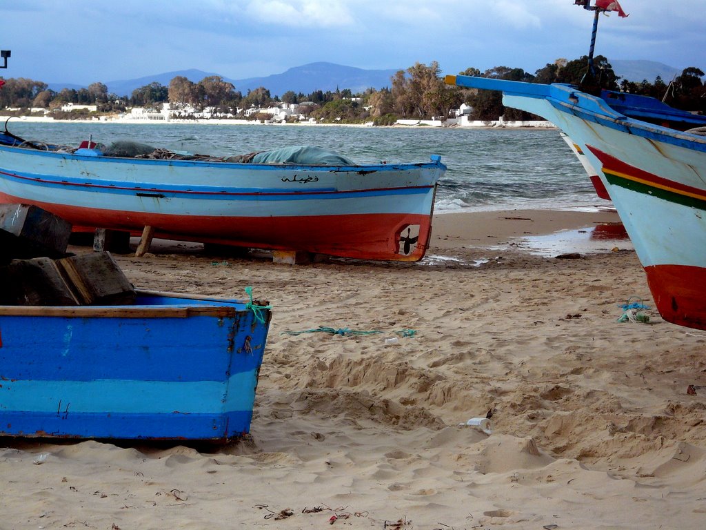 Les barques à Hammamet by Loulou