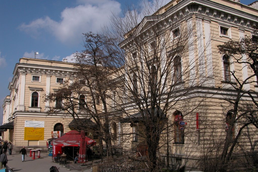 Warszawskie, Kraków, Poland by Claude Beauchamp