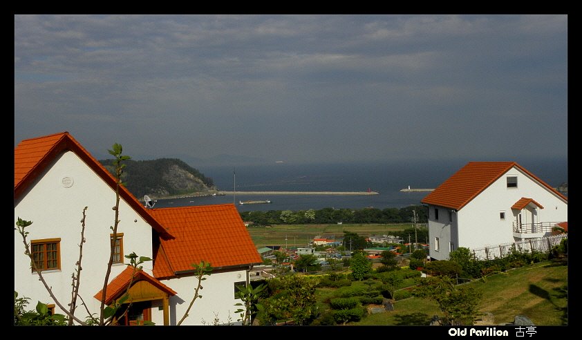 German Village in Namhae island, Korea 남해 독일마을 南海獨逸村 by oldpavilion